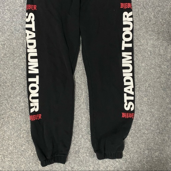 Justin Bieber Tour Sweatpants - Picture 2 of 3